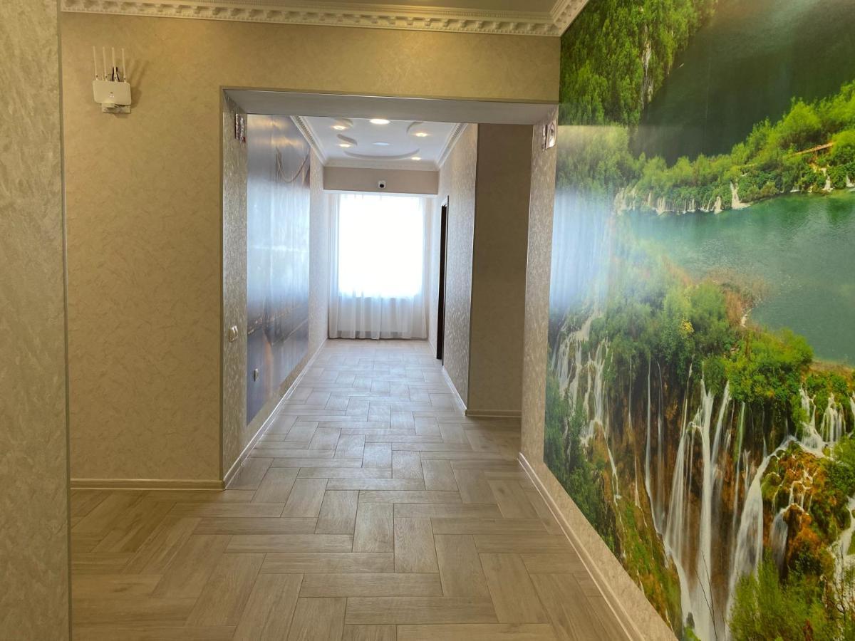 Hotel Sharl Ninotsminda エクステリア 写真